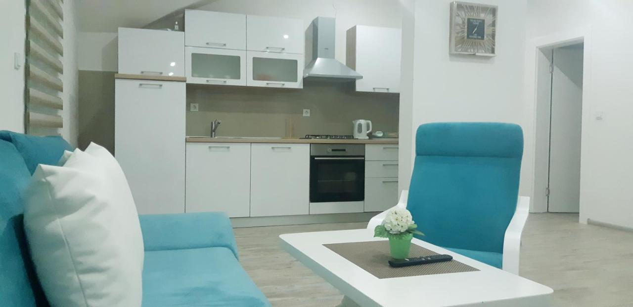Apartmani Bilic Korenica Exterior photo